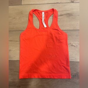 Women’s pink punch lululemon swiftly tech tank top 2.0 race length!